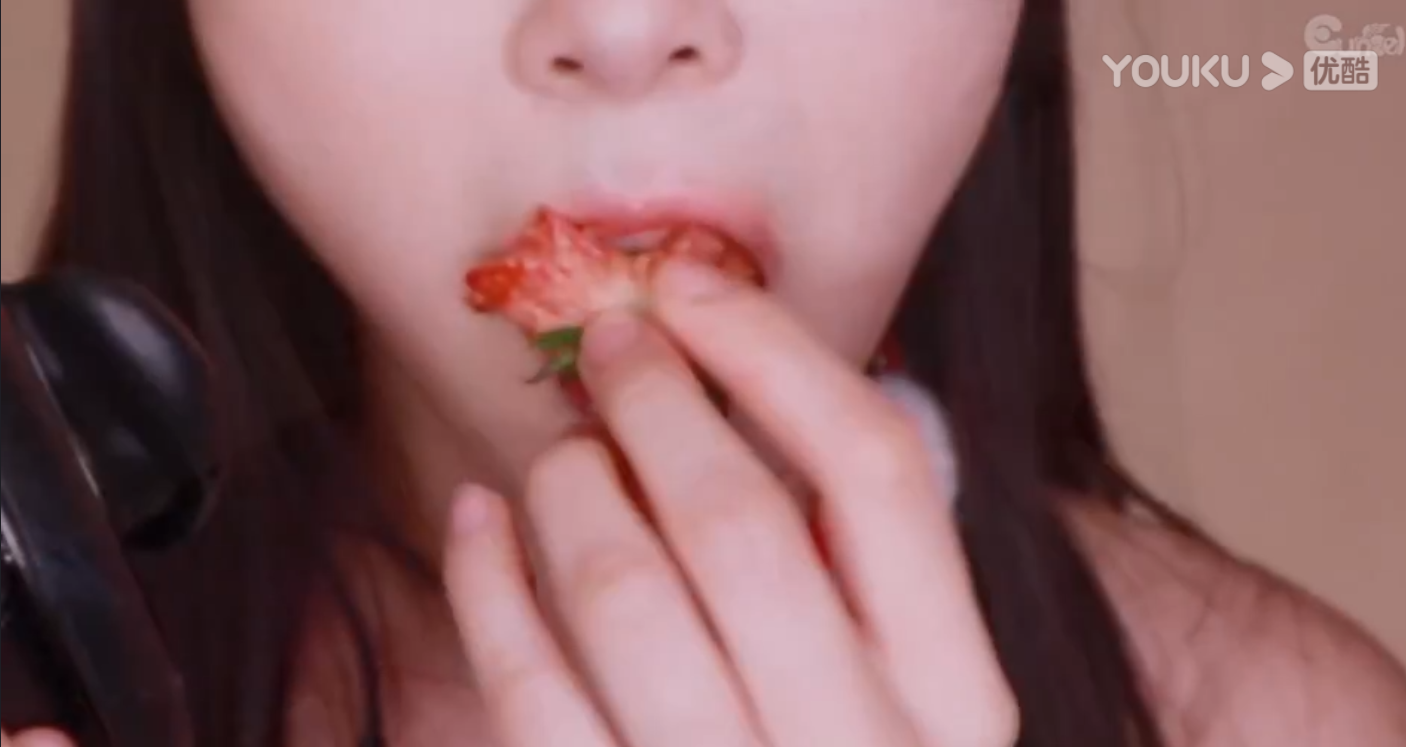 [eunzel ASMR]见过草莓味的吃耳朵助眠吗？