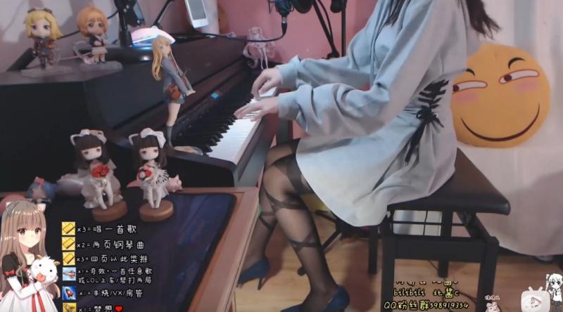 斗鱼北酱y 听不懂钢琴曲，看看腿也是好的