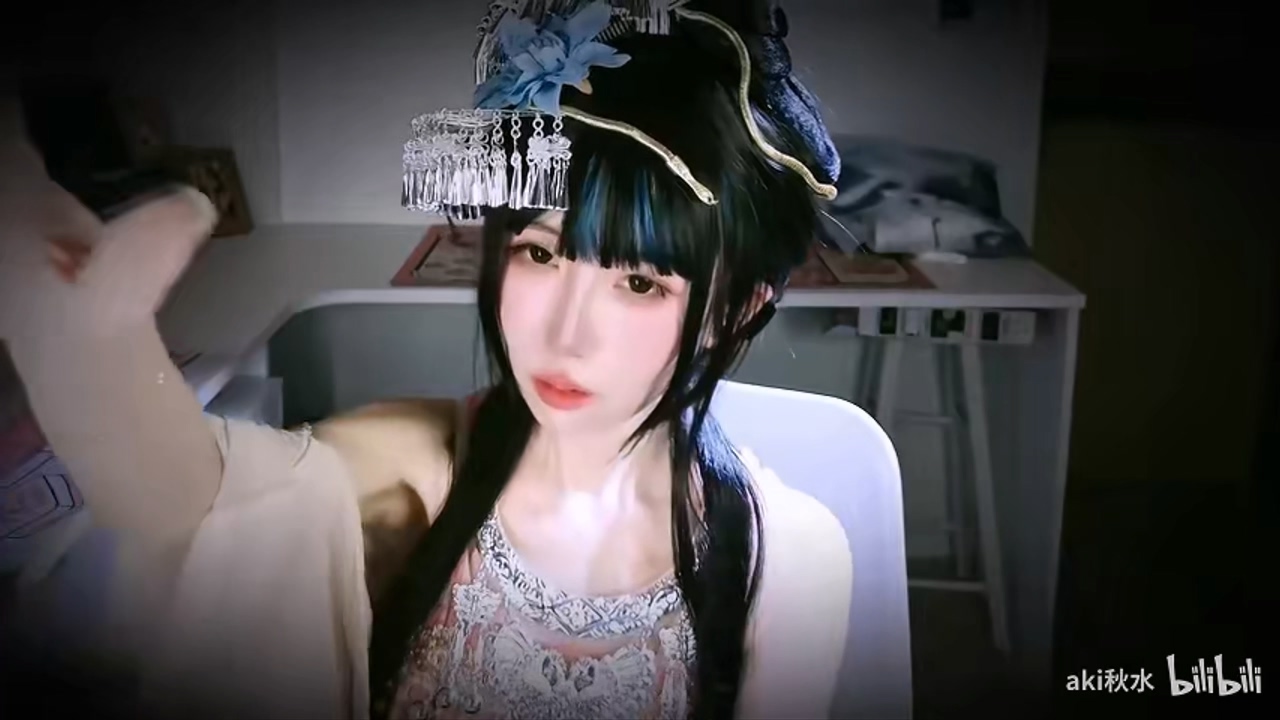 剪断烦恼+头皮按摩+视觉触发+prprpr.mp4_20250830_194609.380.jpg AKi秋水 8月新作守岸人助眠等 4V 1.4GB  第3张