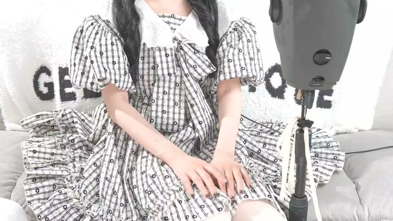 実写配信?マキマキおさげﾒﾐ.mp4_20261013_203812.416.jpg 无限大ASMR 卷卷双马尾辫子·眼镜 2.4GB  第1张